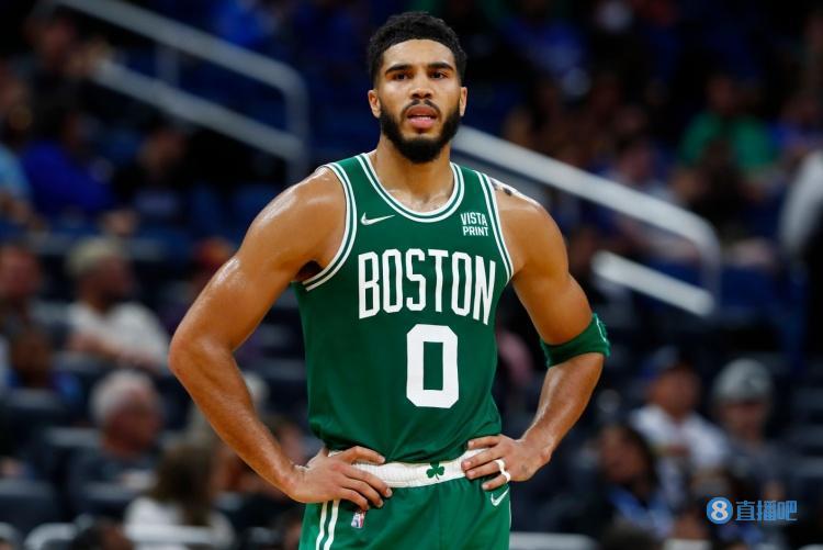  杰伦布朗砍下三十分凯尔特人大胜公牛稳居前三
